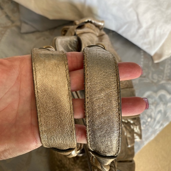 Chloe Heloise Large Lambskin Bag - Picture 8 of 14